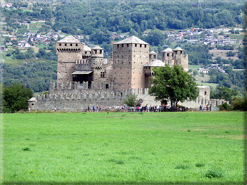 foto Castello di Fénis